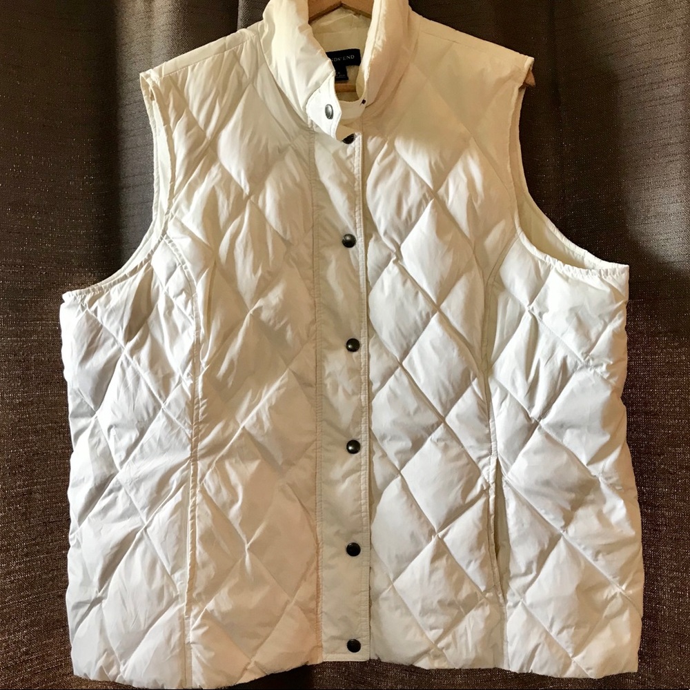 Land’s End women’s 2X down filled ski vest cream